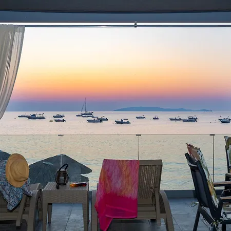 Buganvilla-sea Front Agia Pelagia (Creta)